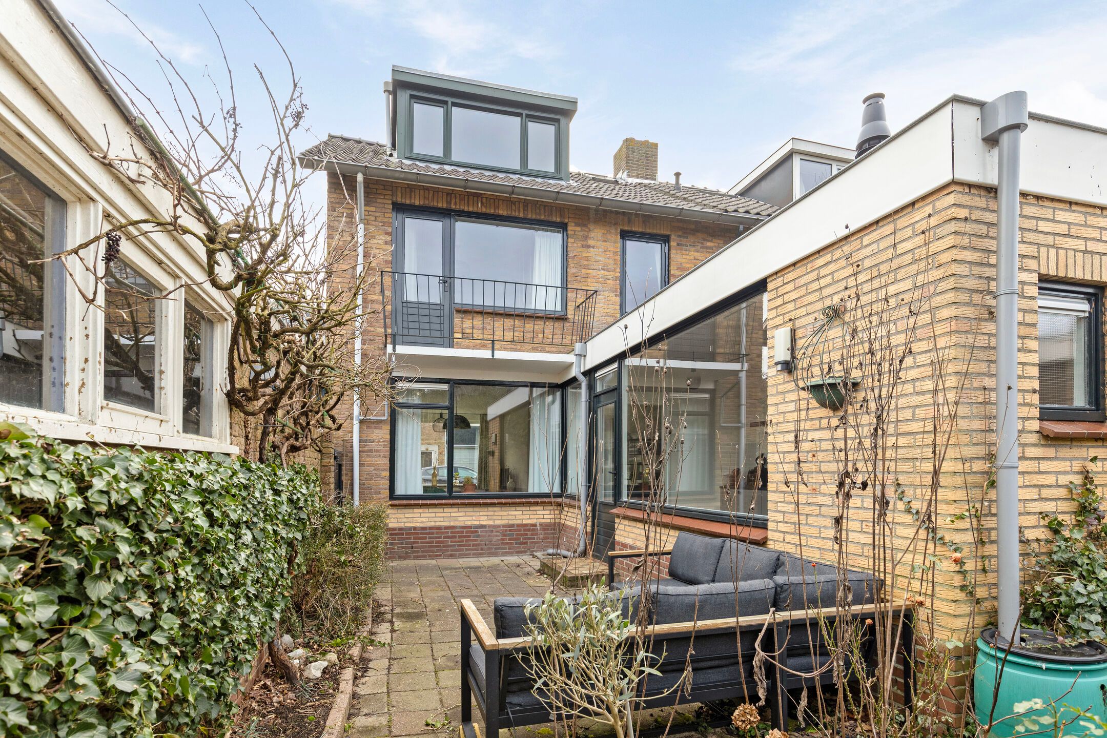 Photo 39 of Holthusenstraat 3