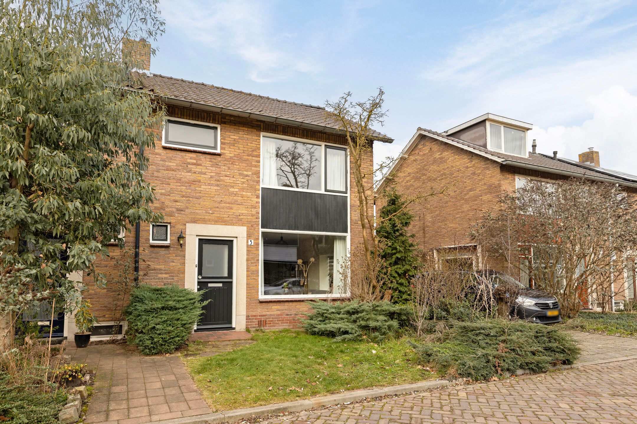 Photo 42 of Holthusenstraat 3