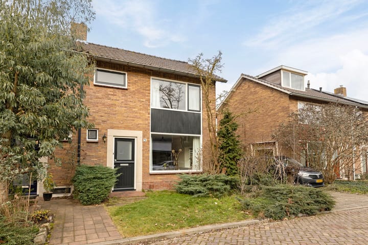 Foto 42 van Holthusenstraat 3