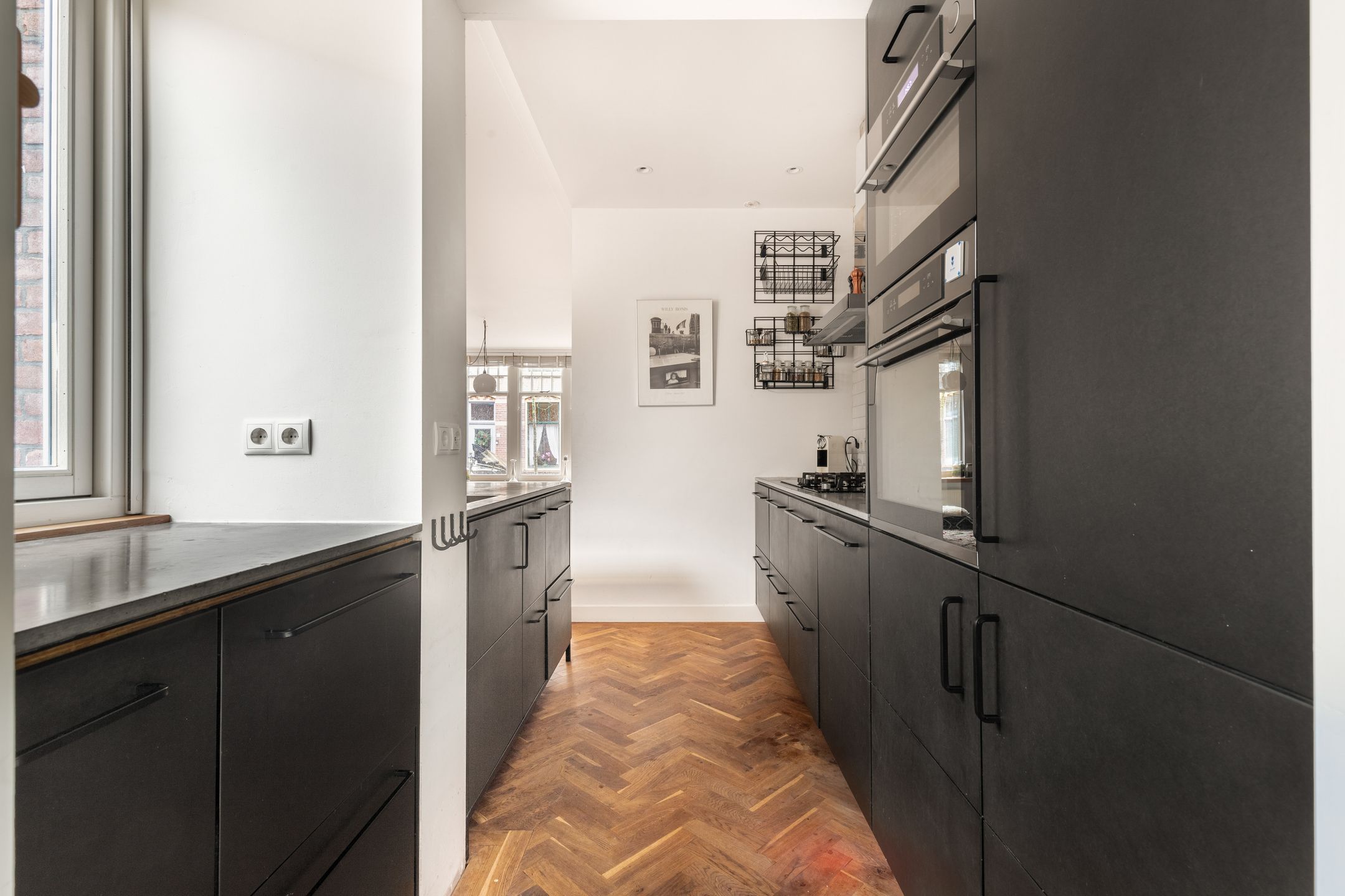 Photo 15 of Spoorstraat 22