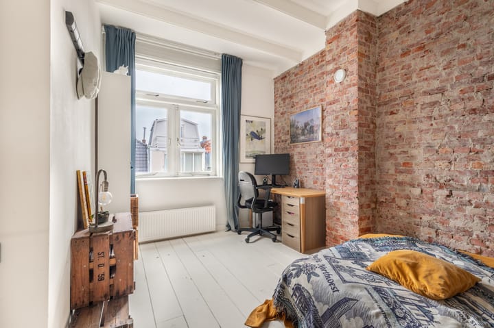 Photo 26 of Spoorstraat 22