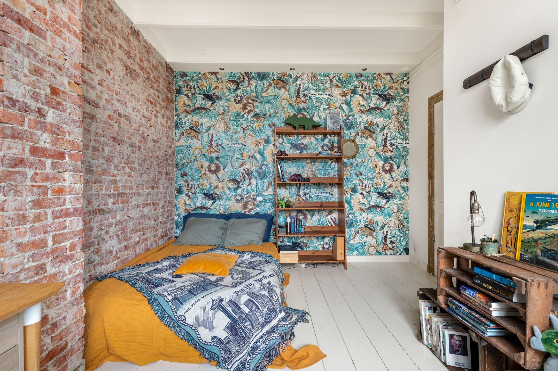 Photo 27 of Spoorstraat 22