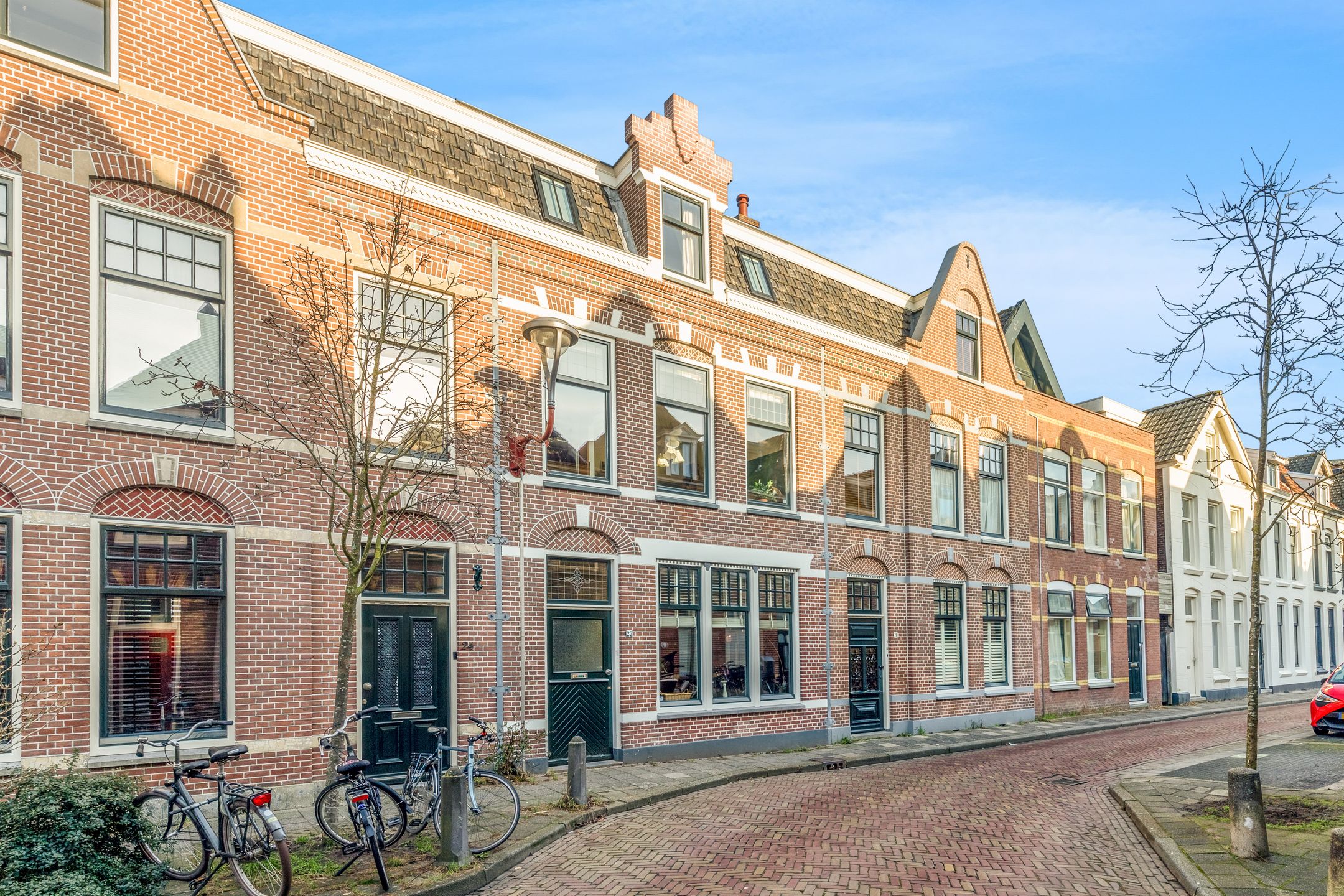 Photo 42 of Spoorstraat 22