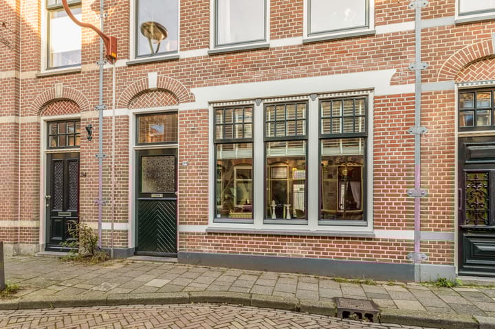 Photo 43 of Spoorstraat 22