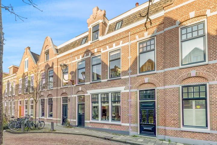Photo 44 of Spoorstraat 22