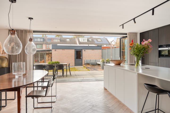 Photo 23 of Maximiliaanlaan 24