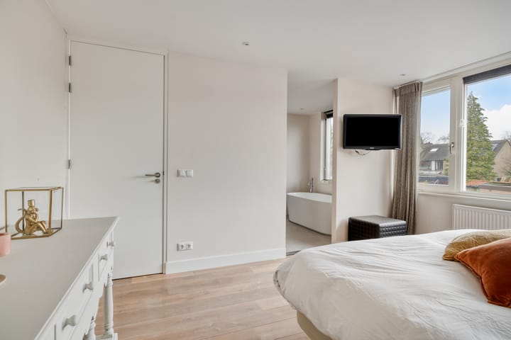 Photo 26 of Maximiliaanlaan 24