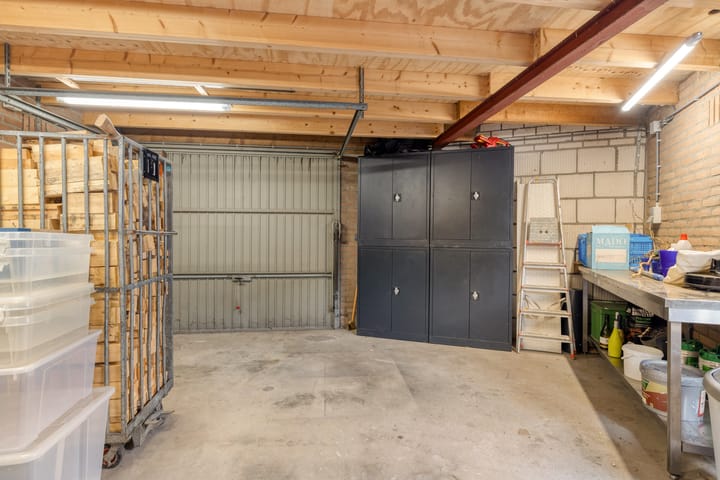 Photo 41 of Maximiliaanlaan 24