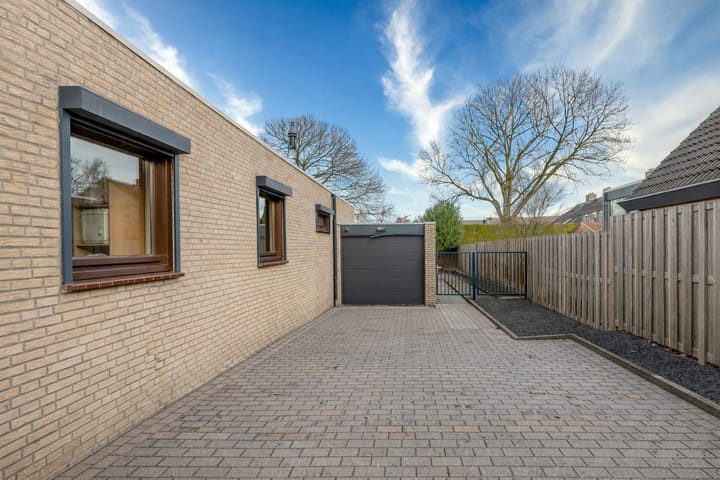 Foto 28 van Mostardstraat 8