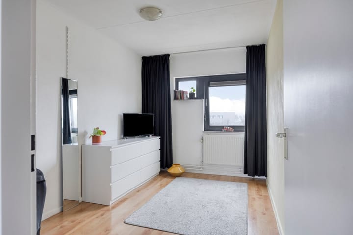 Foto 12 van Midwoldeplein 3