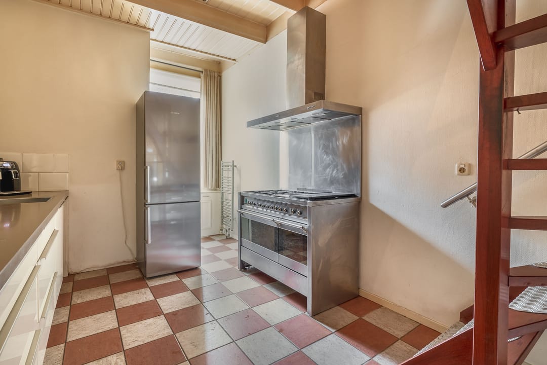 Photo 7 of Emmastraat 37