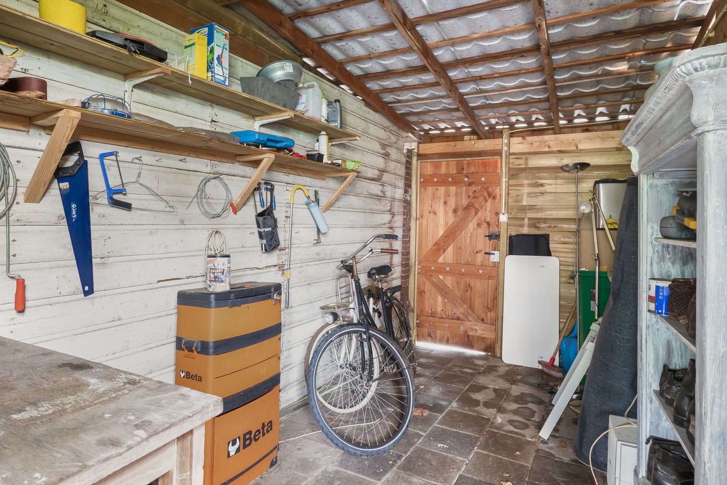 Photo 44 of Emmastraat 37