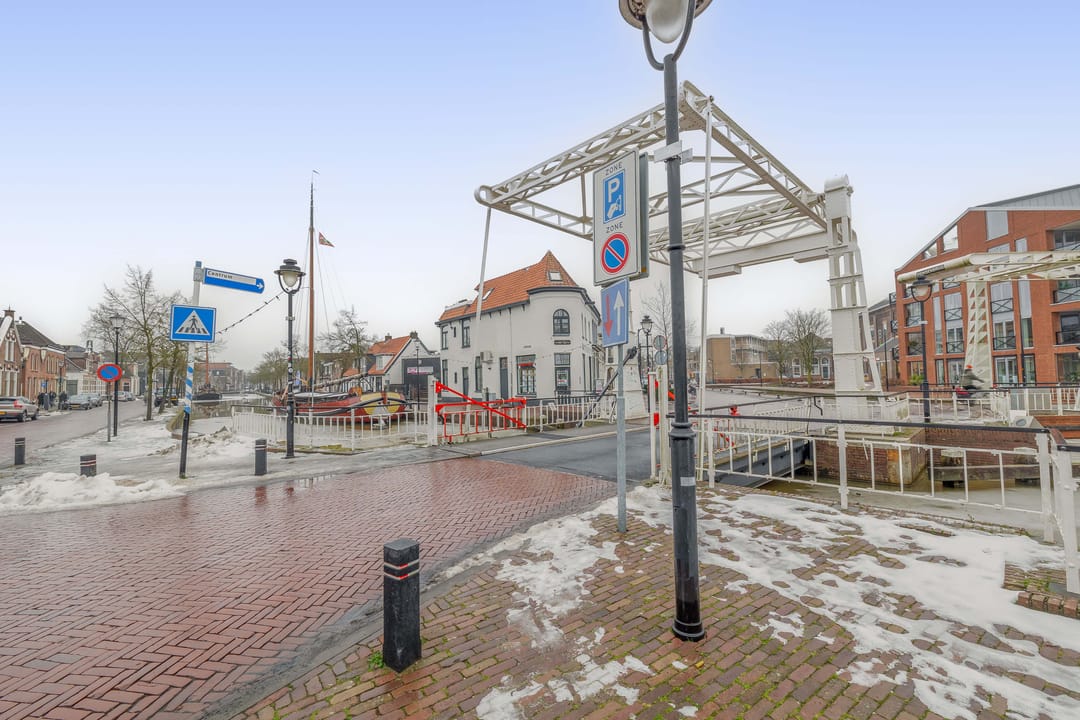 Photo 52 of Emmastraat 37