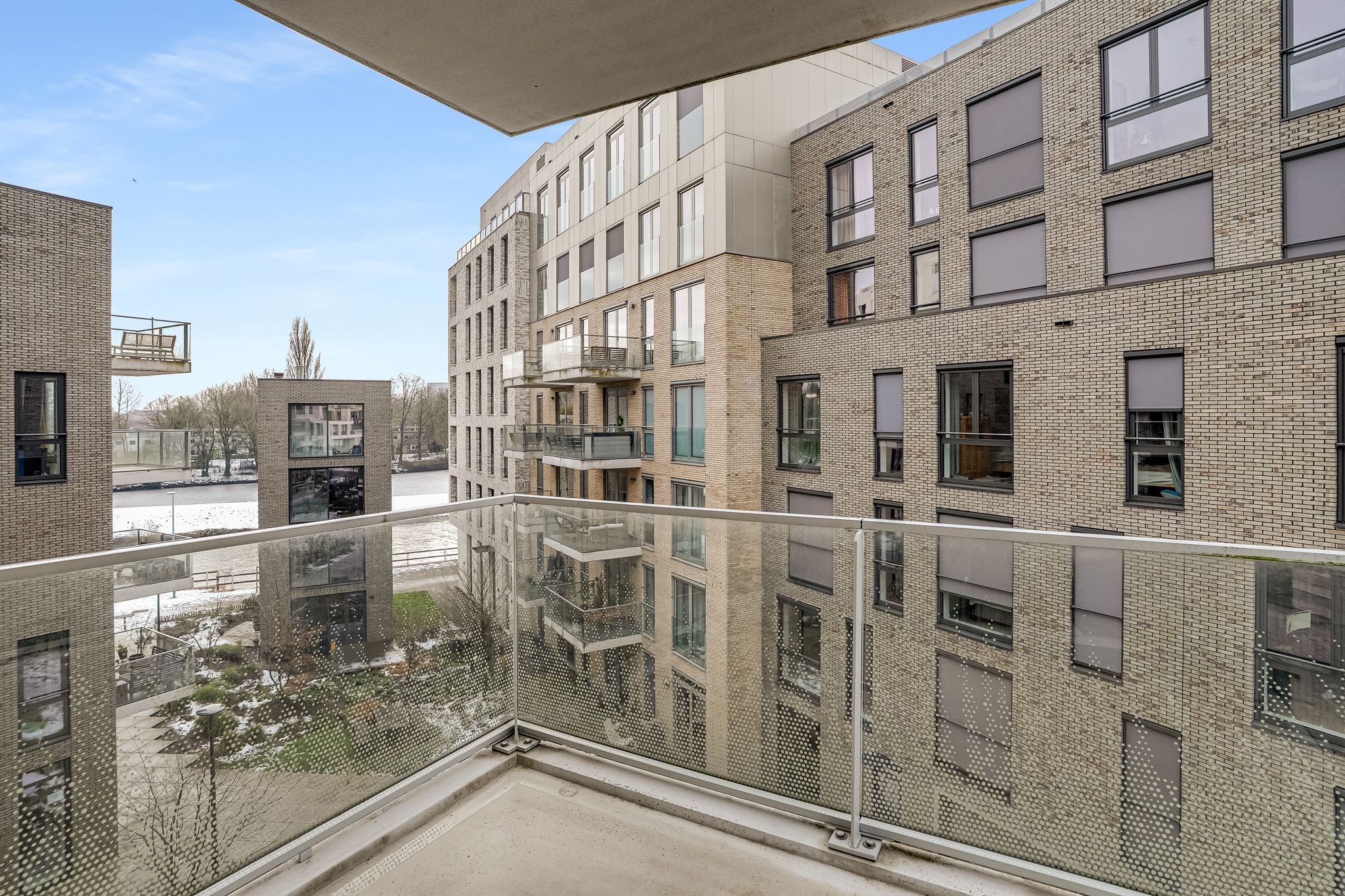 Foto 6 van Vluchtladderstraat 27