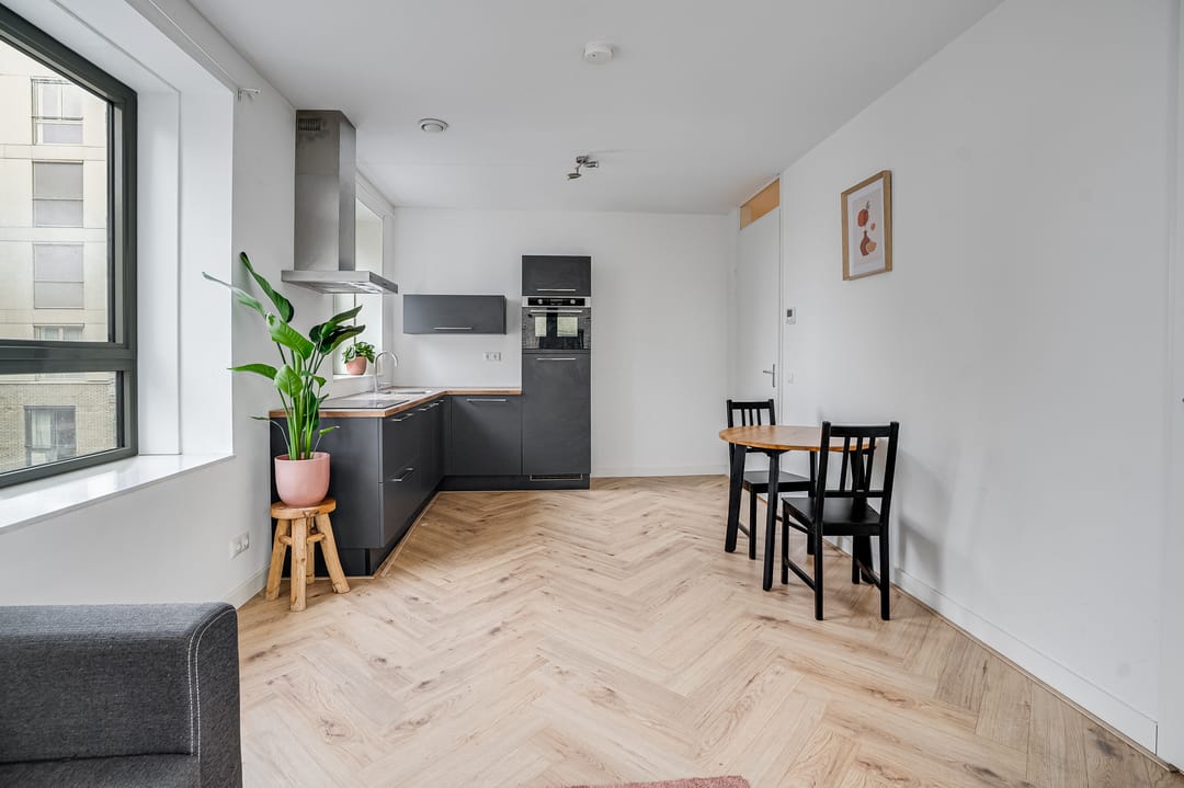 Foto 8 van Vluchtladderstraat 27