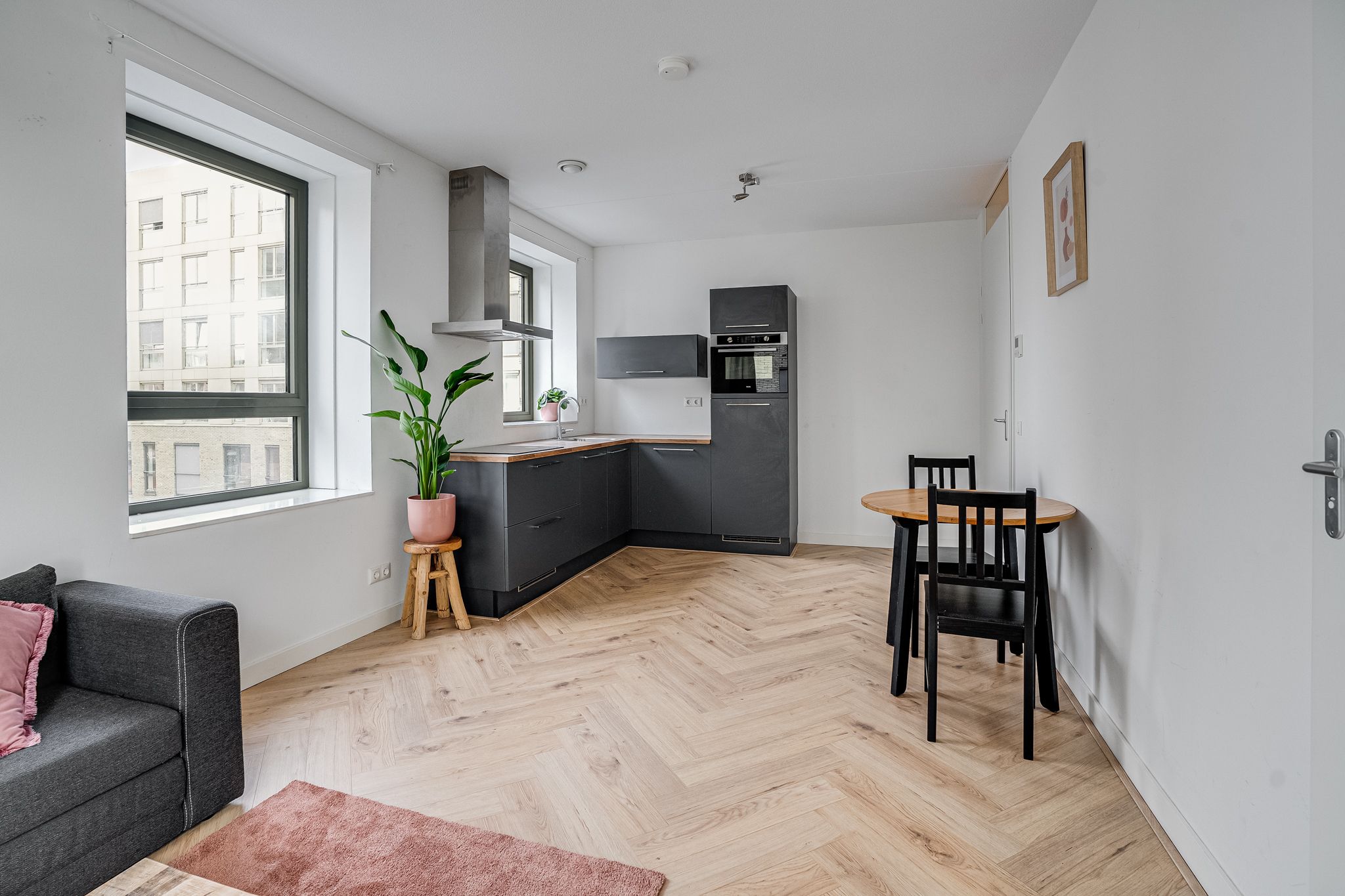 Foto 9 van Vluchtladderstraat 27