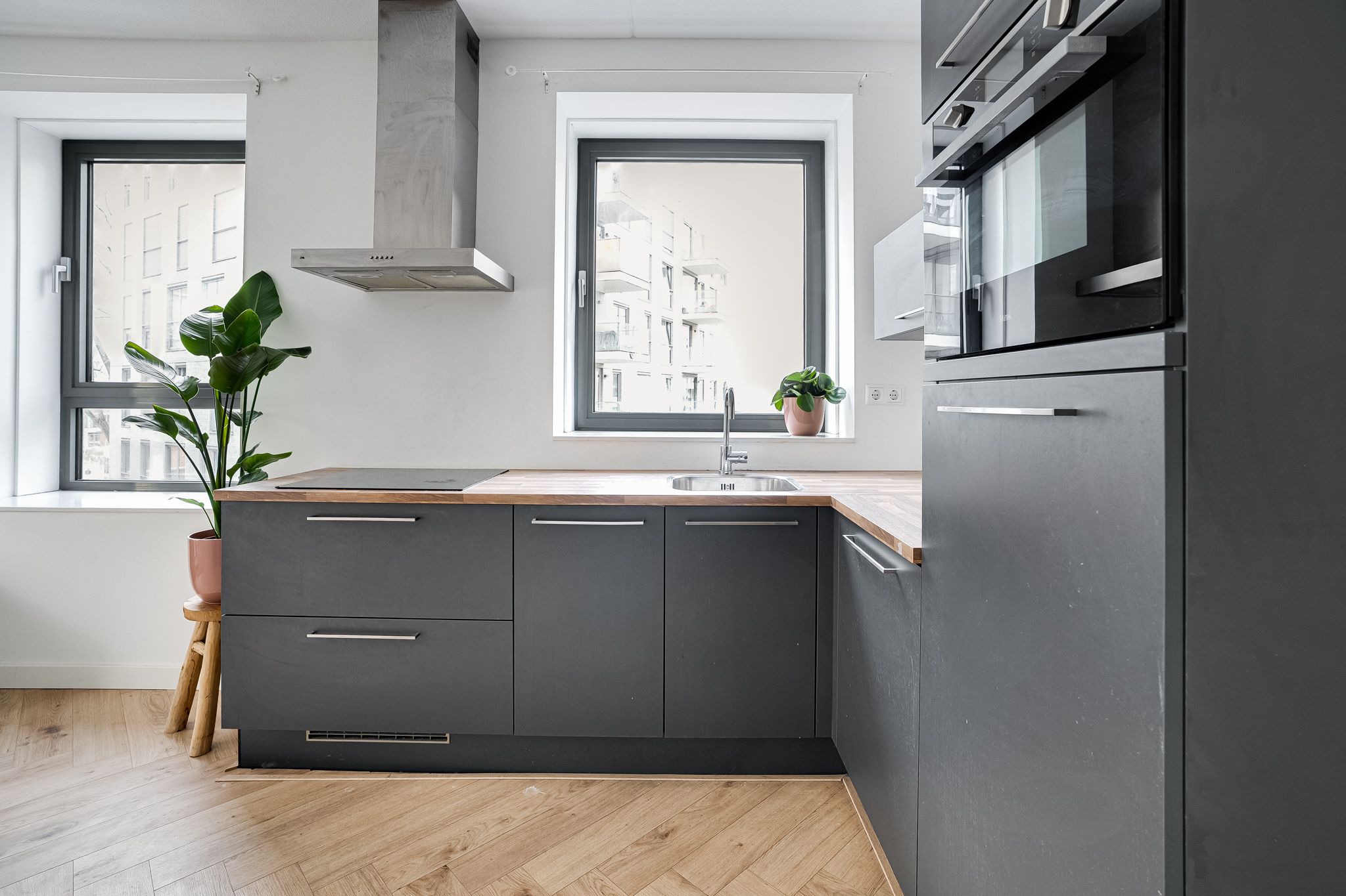 Foto 12 van Vluchtladderstraat 27