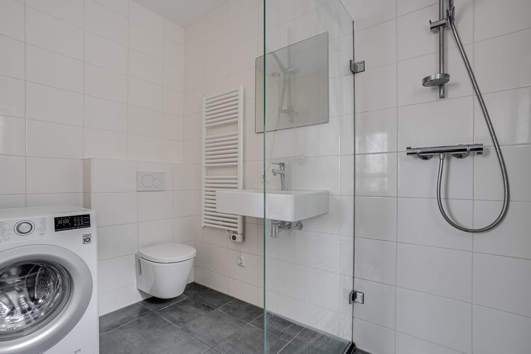 Foto 17 van Vluchtladderstraat 27