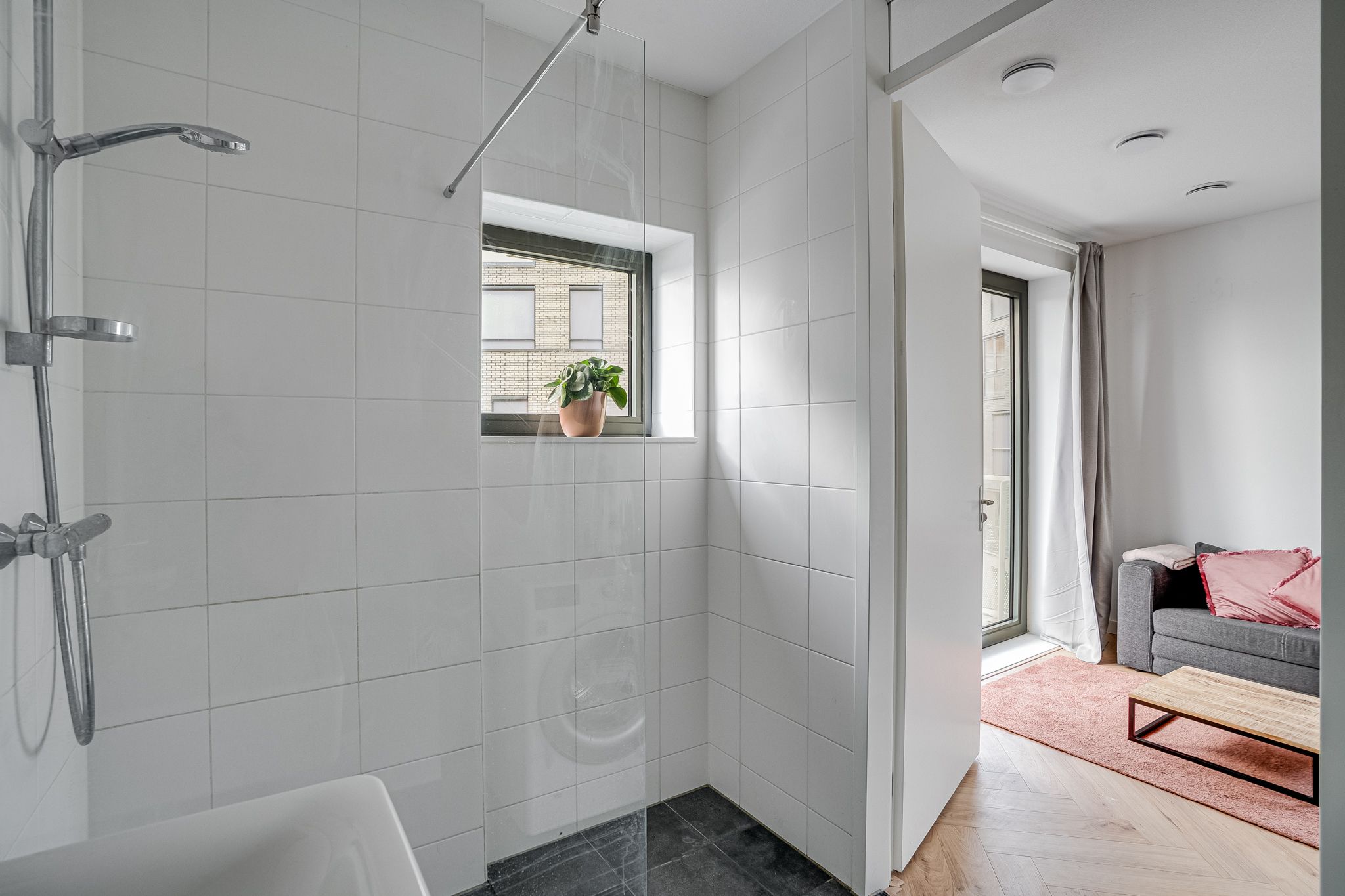 Foto 18 van Vluchtladderstraat 27