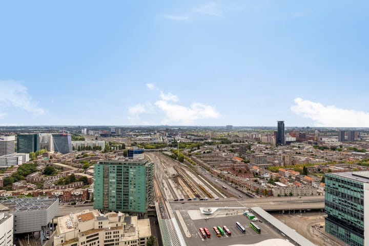 Photo 5 of Anna van Buerenplein 234