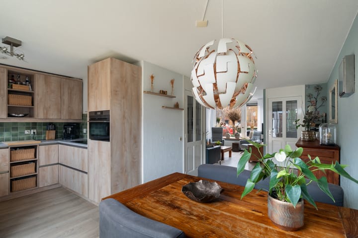 Photo 11 of Pompmakerstraat 3