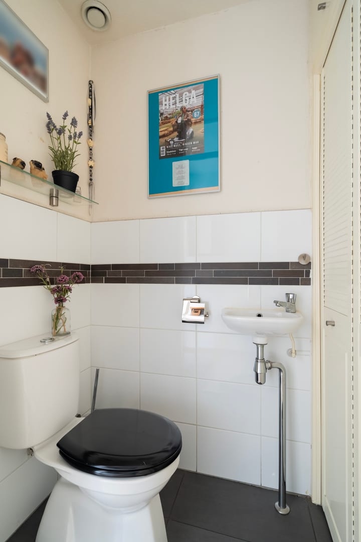 Photo 14 of Pompmakerstraat 3