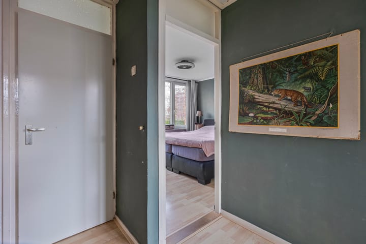 Foto 13 van Moerhageplantsoen 8