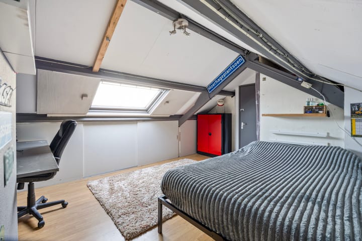 Foto 25 van Moerhageplantsoen 8