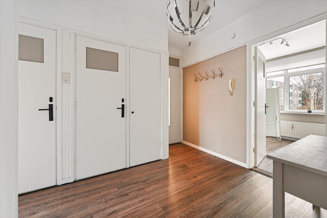 Foto 8 van Monseigneur van Steelaan 186