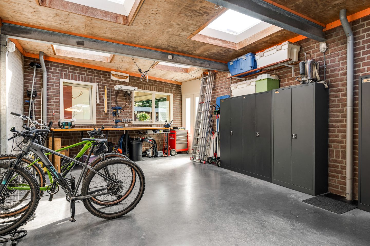 Foto 70 van Klassenweg 6