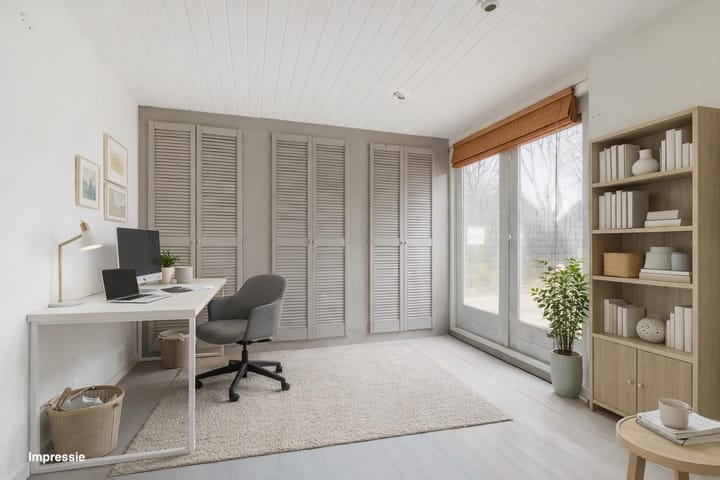 Photo 19 of Emmastraat 2