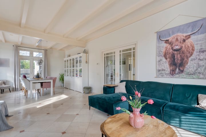 Foto 2 van Hoofdweg 12