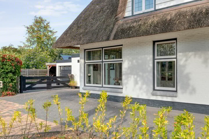 Foto 11 van Hoofdweg 12