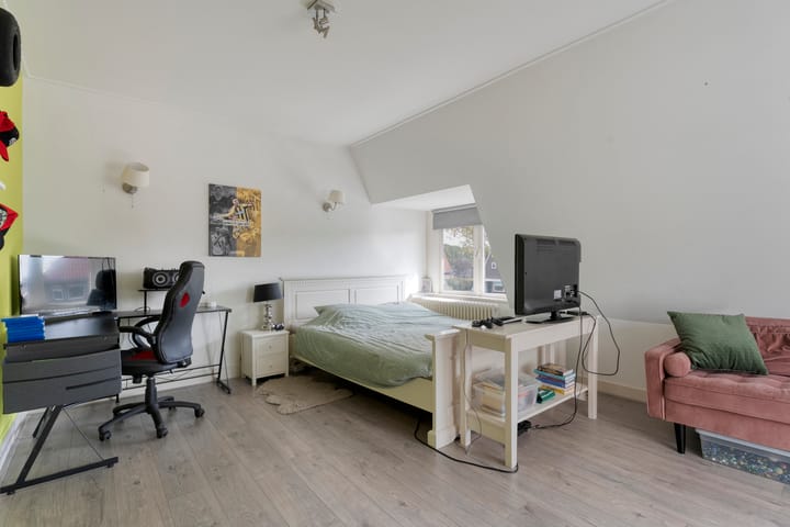 Foto 33 van Hoofdweg 12