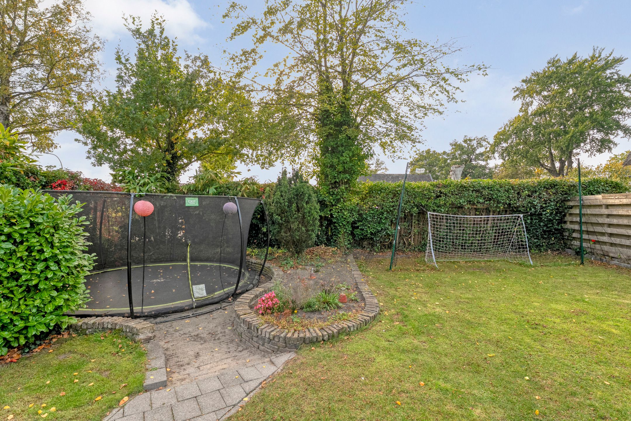 Photo 51 of Hoofdweg 12