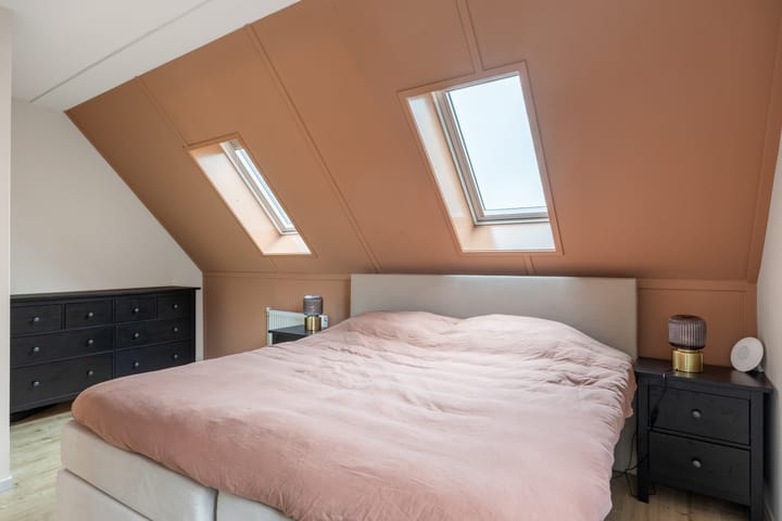 Foto 31 van Tiengastraat 8