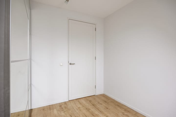 Foto 33 van Tiengastraat 8