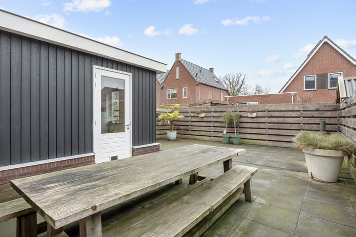 Foto 43 van Tiengastraat 8