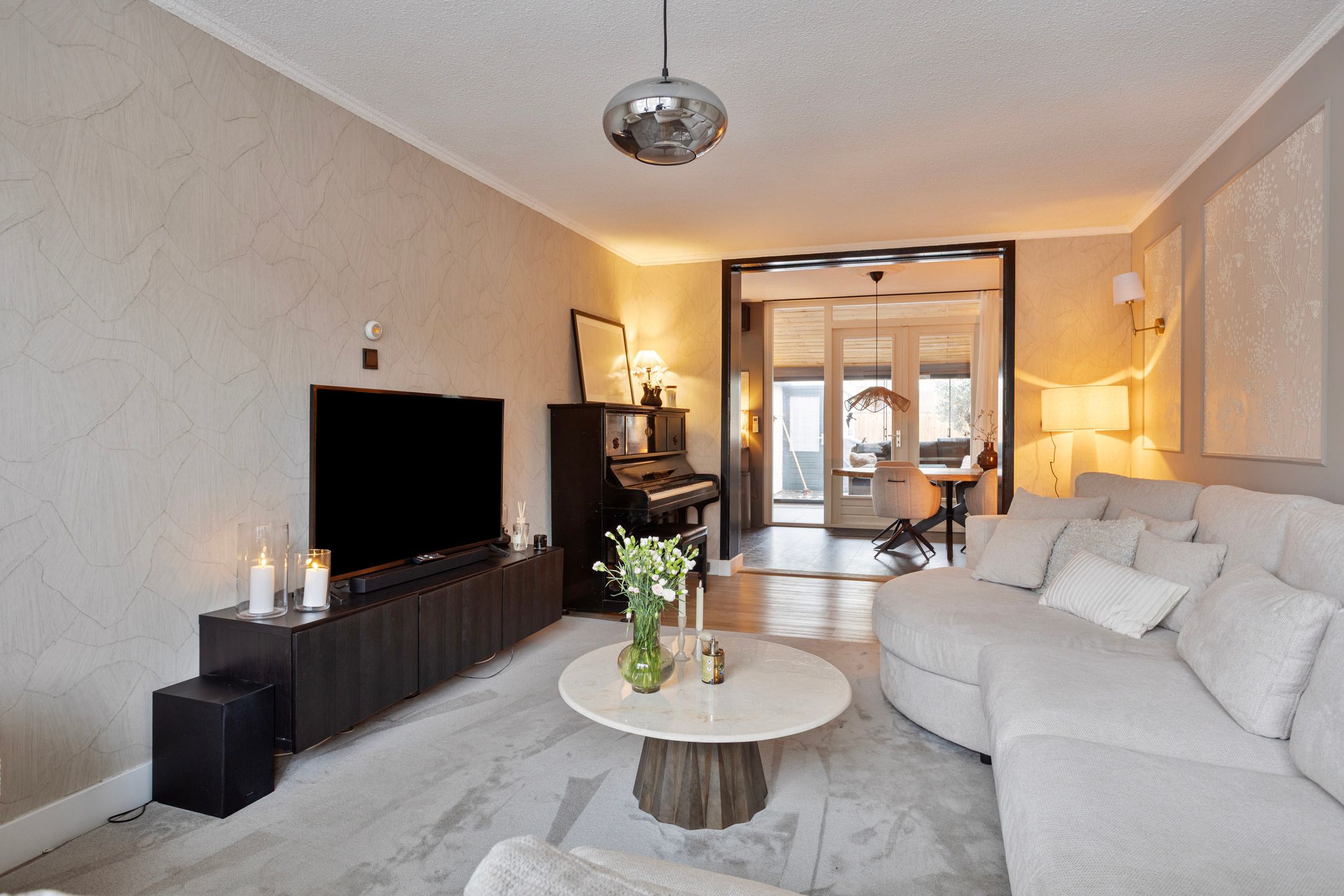 Photo 21 of Distelstraat 32