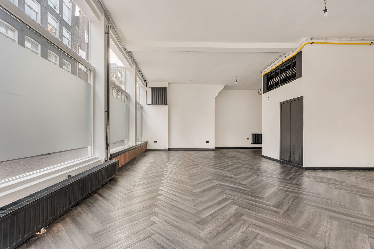 Bekijk foto 4 van Laurierstraat 105