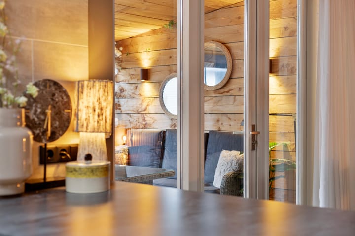 Foto 25 van Distelstraat 32