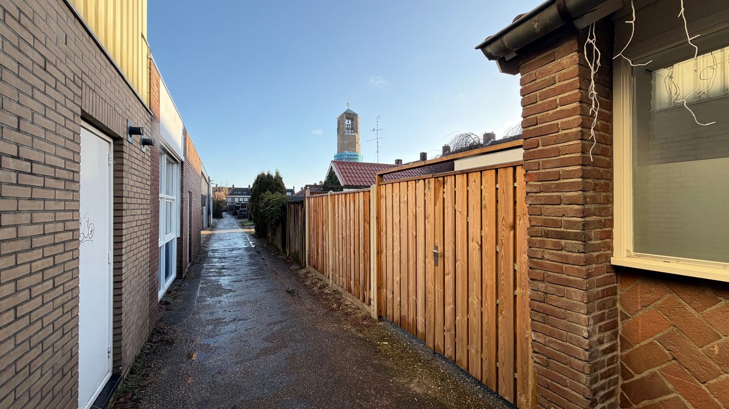 Photo 49 of Distelstraat 32