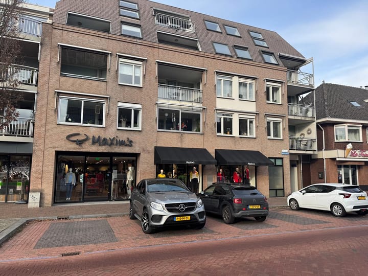 Hoofdstraat 48