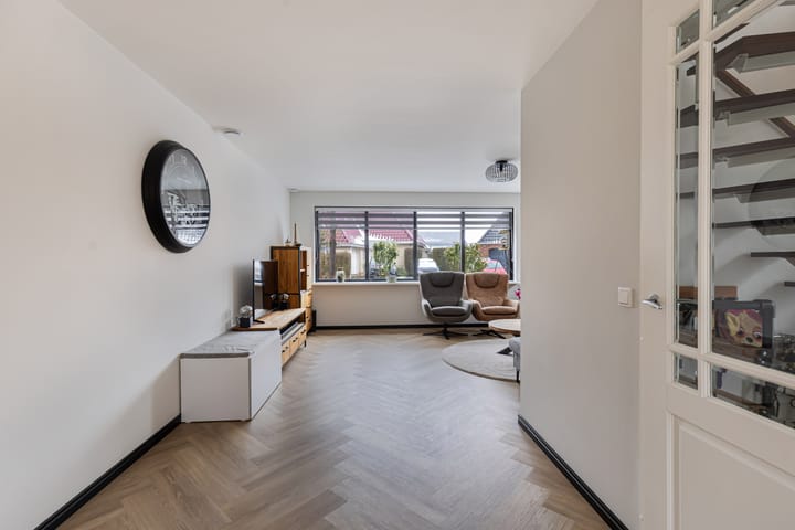 Photo 8 of Intang 10