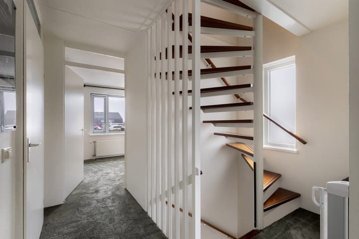 Photo 20 of Intang 10