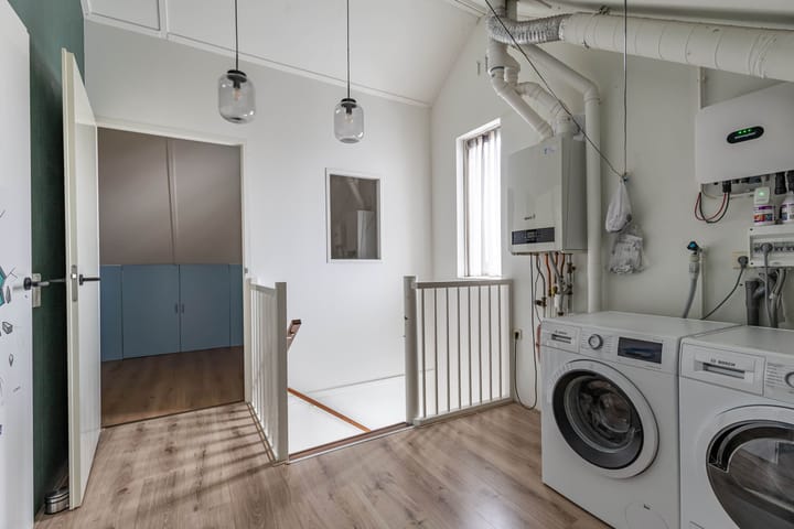 Photo 27 of Intang 10