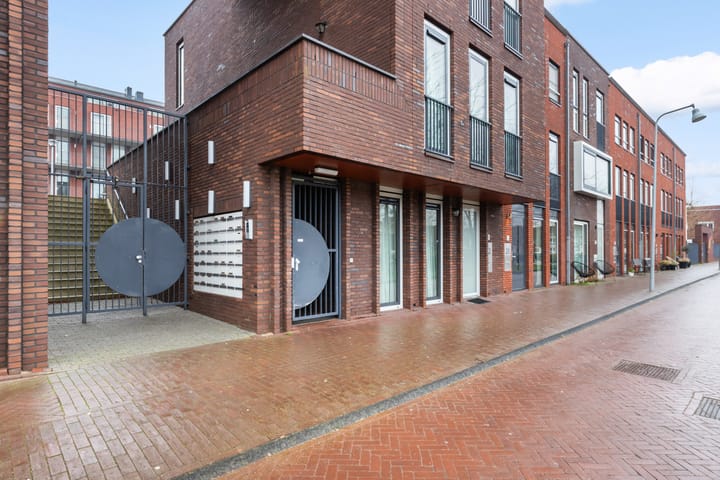 Photo 23 of Kallameer 142