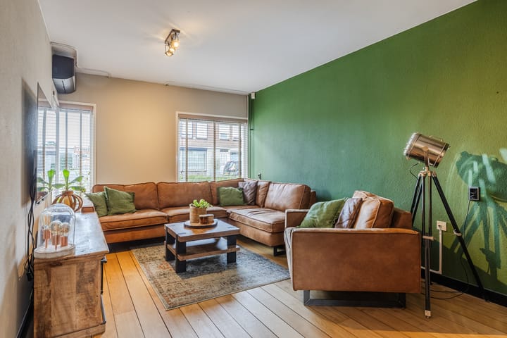 Foto 2 van Rector Buijselstraat 4