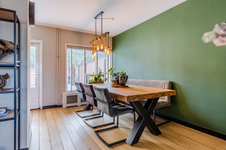 Foto 10 van Rector Buijselstraat 4