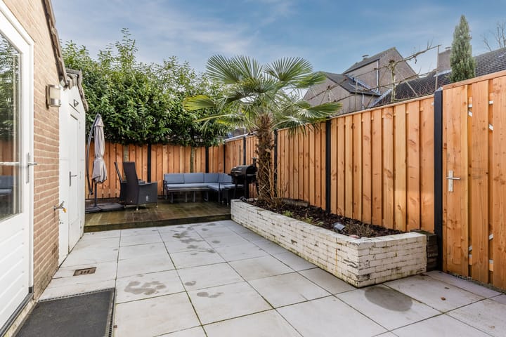 Foto 18 van Rector Buijselstraat 4